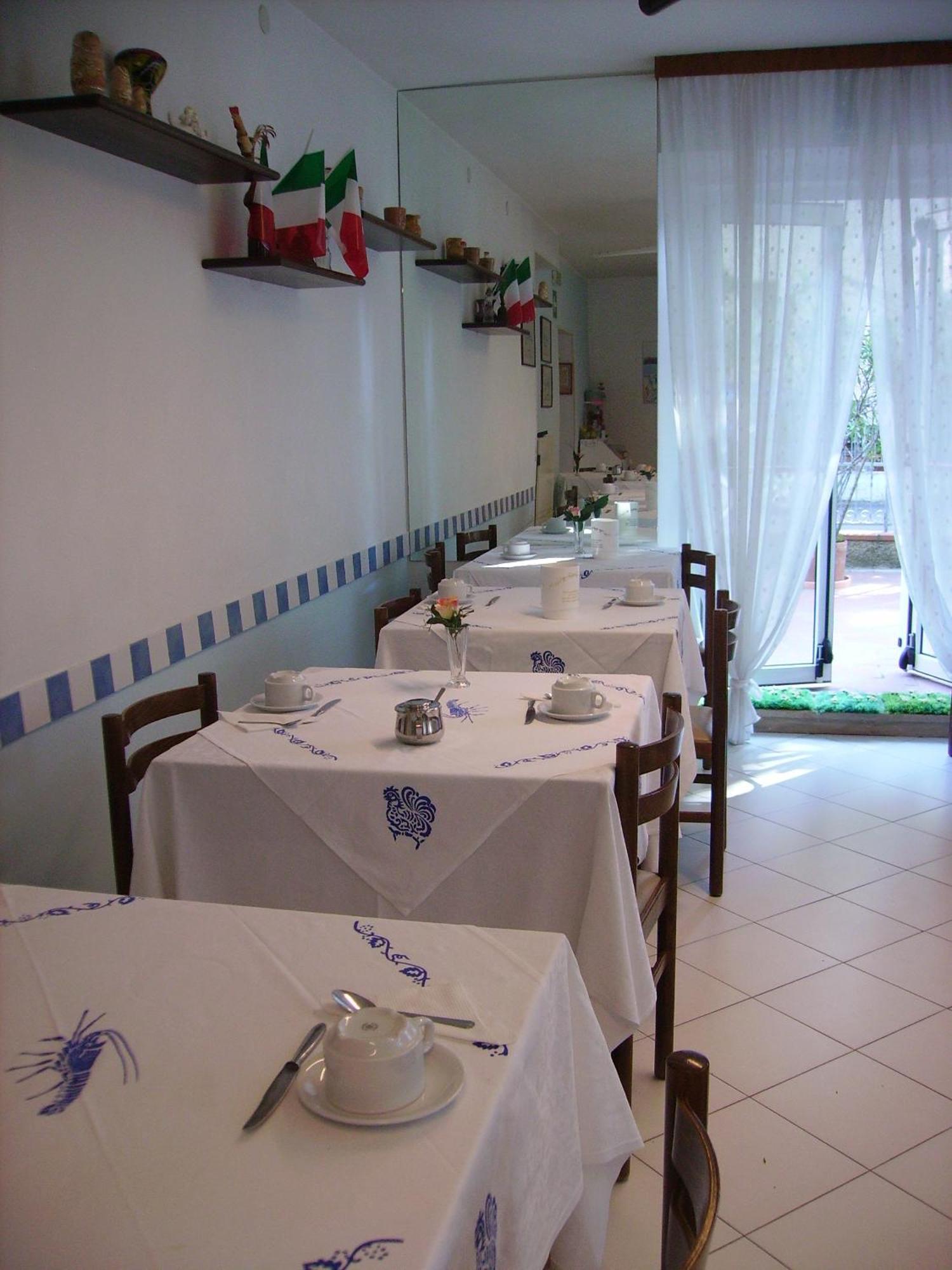 רימיני Albergo Maria Gabriella מראה חיצוני תמונה
