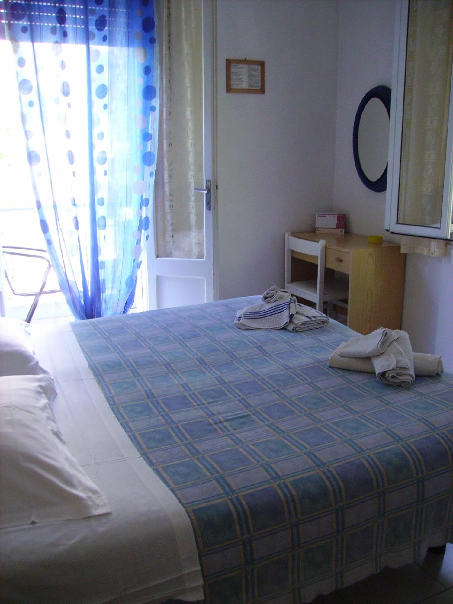 רימיני Albergo Maria Gabriella מראה חיצוני תמונה