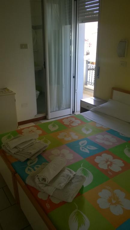 רימיני Albergo Maria Gabriella מראה חיצוני תמונה